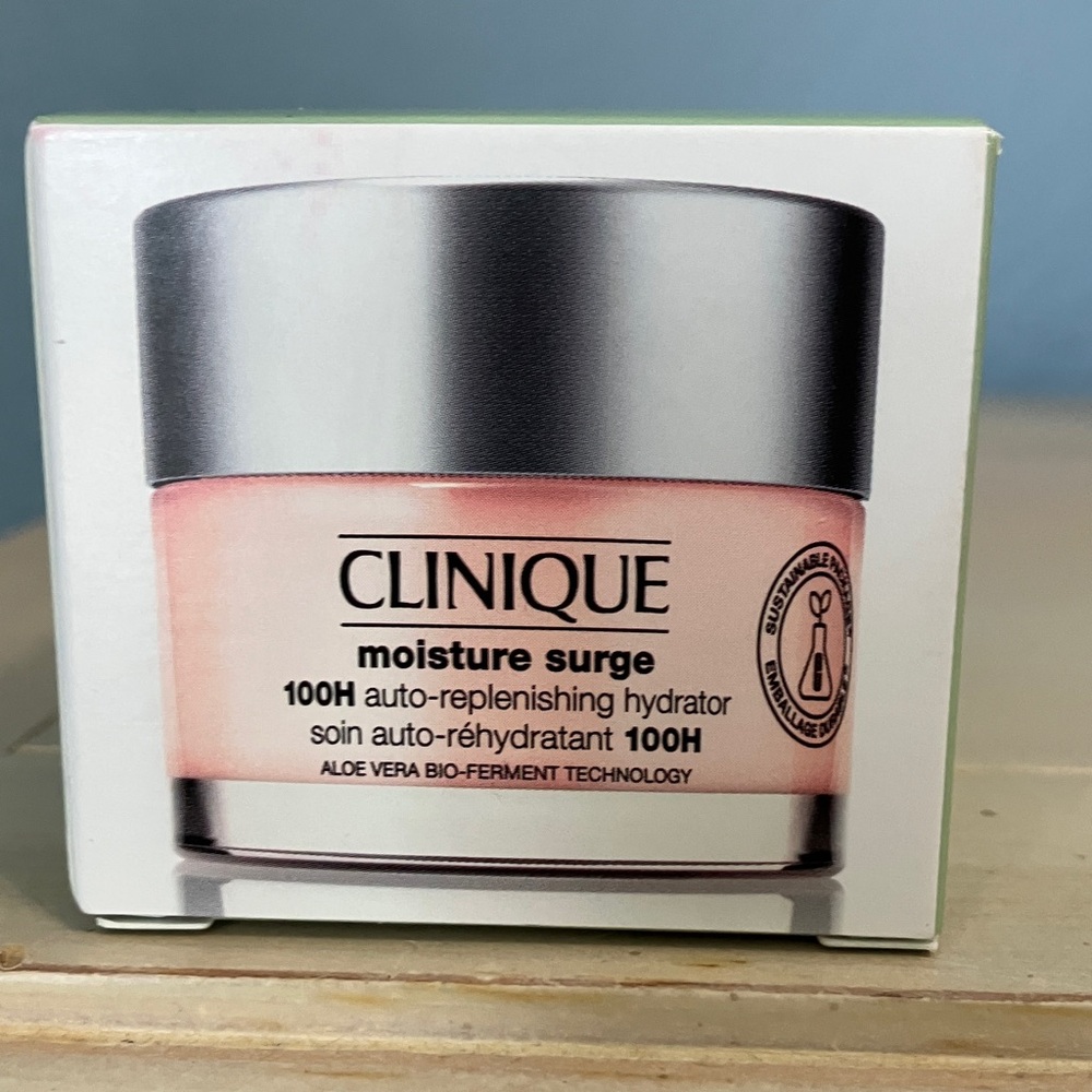 Clinique Moisture Surge 100H Hydrator 1oz